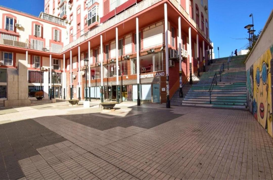 Apartamento Librun Малага Екстериор снимка