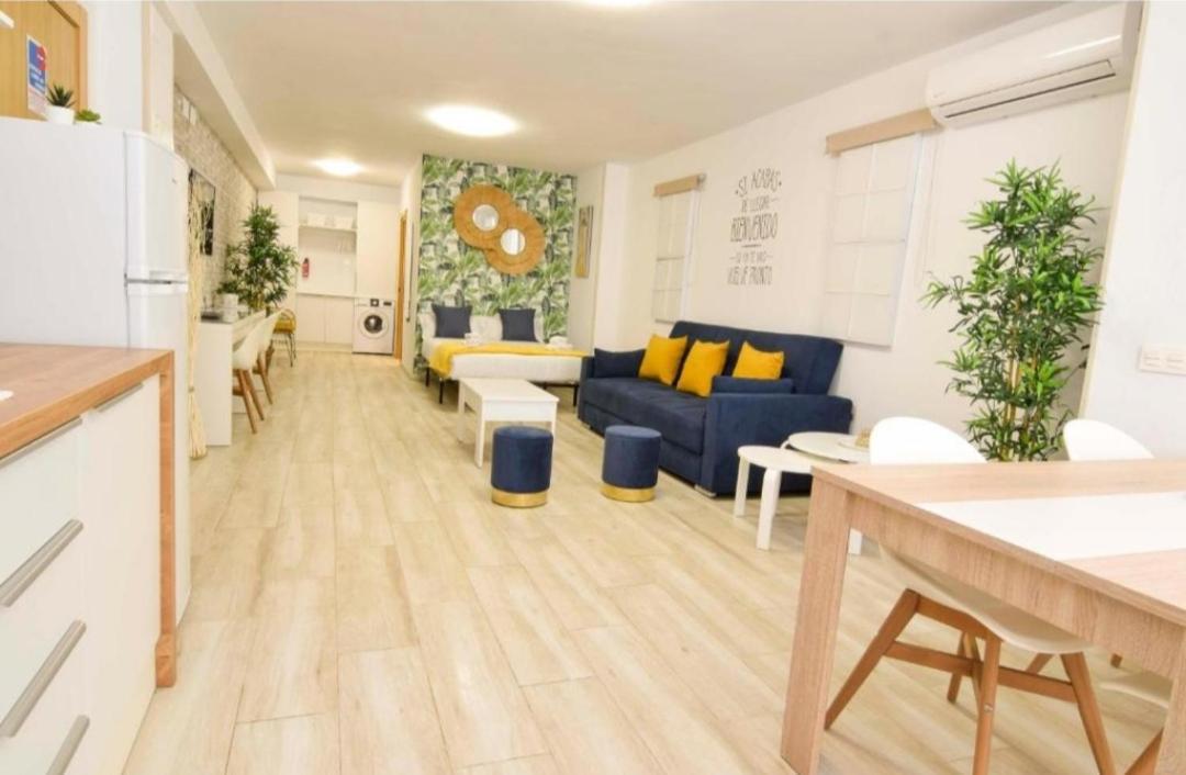 Apartamento Librun Малага Екстериор снимка